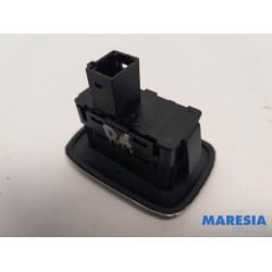 Citroen - C5 - Electric window switch