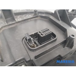 Peugeot - 307 - Headlight, left
