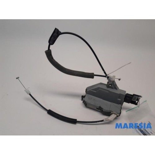 Citroen - C5 - Rear door mechanism 4-door, right