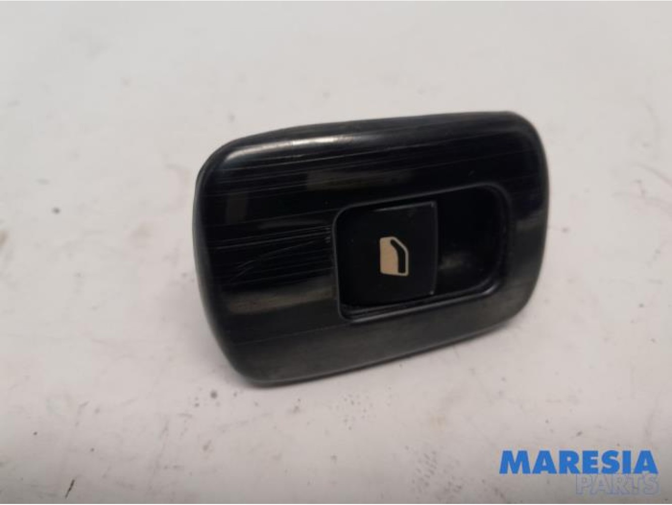 Citroen - C5 - Electric window switch