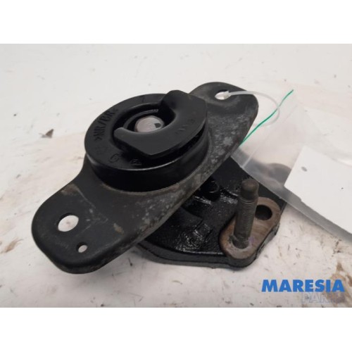 Citroen - C1 - Engine mount