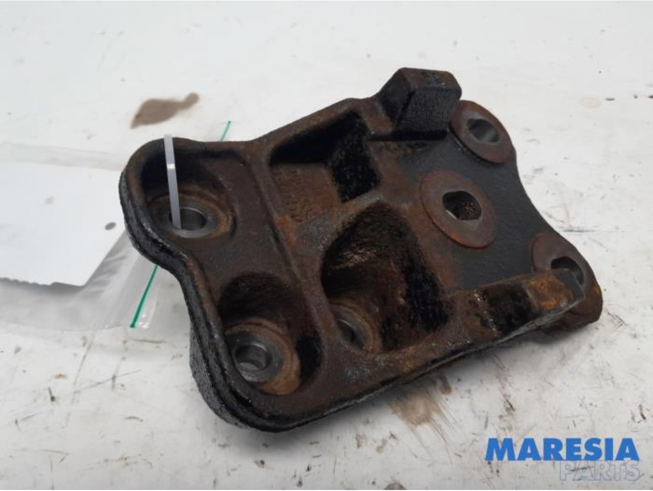 Citroen - C1 - Engine mount
