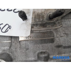 Citroen - DS3 - Cylinder head