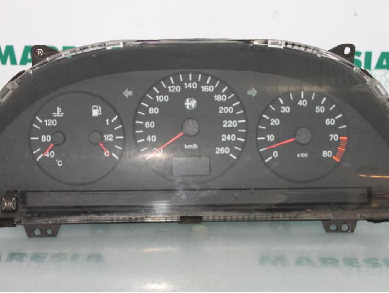 Alfa Romeo - 145/146 - Instrument de bord