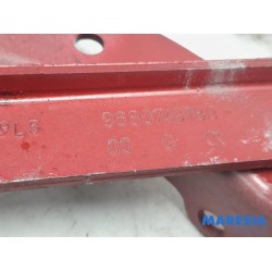 Peugeot - 307 - Bonnet Hinge