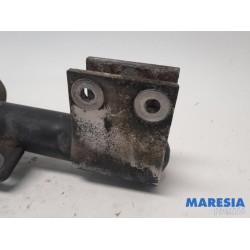Peugeot - 307 - Stoßdämpferstrebe rechts vorne
