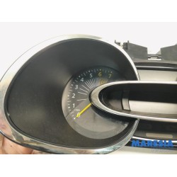 Renault - Clio - Instrument panel