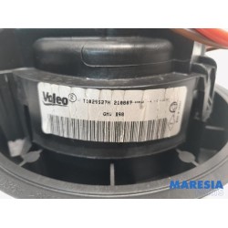 Renault - Clio - Heating and ventilation fan motor