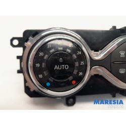 Renault - Clio - Heater control panel