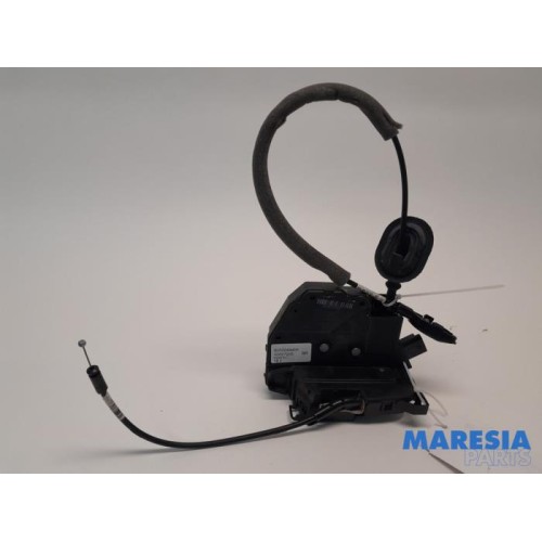 Renault - Clio - Front door lock mechanism 4-door, right