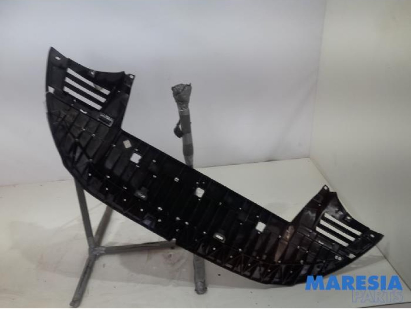 Peugeot - 308 - Bumper onderplaat