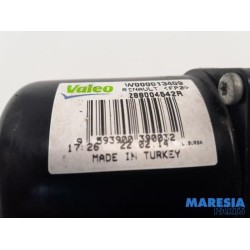 Renault - Clio - Front wiper motor