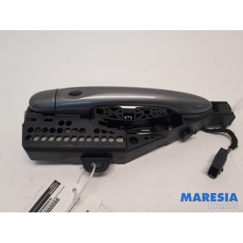 Renault - Clio - Front door handle 4-door, right