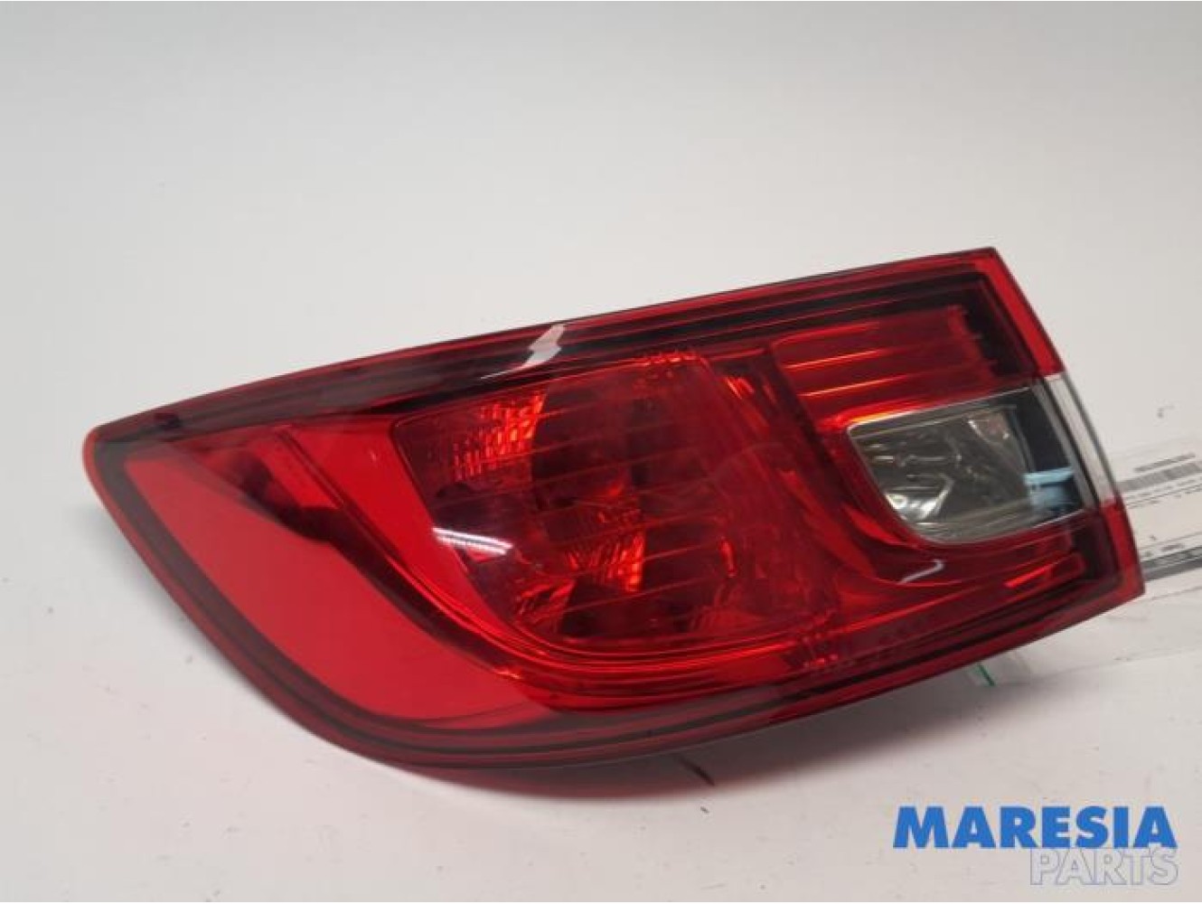 Renault - Clio - Taillight, left