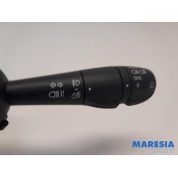 Renault - Clio - Indicator switch
