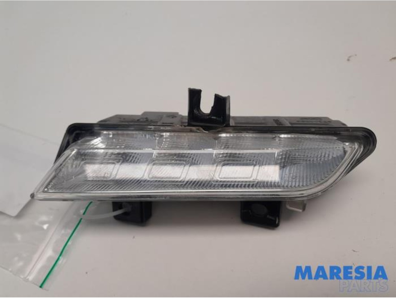 Renault - Clio - Daytime running light, left
