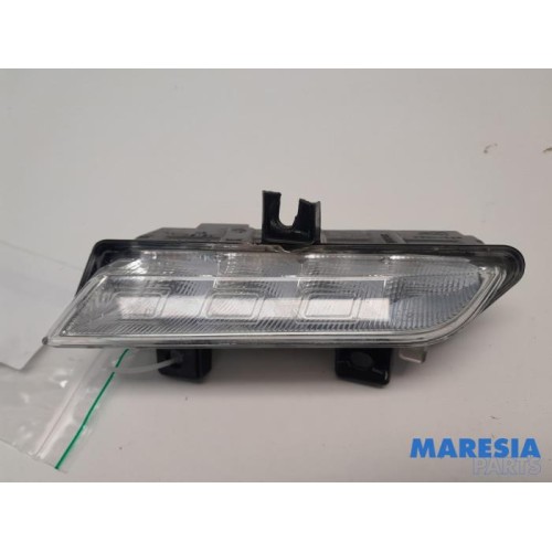 Renault - Clio - Daytime running light, left