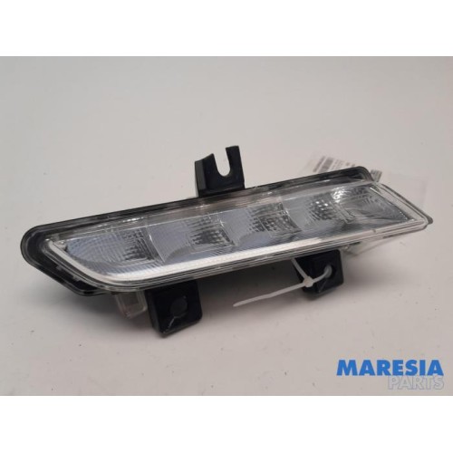 Renault - Clio - Daytime running light, right