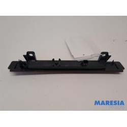 Renault - Clio - Extra Remlicht midden