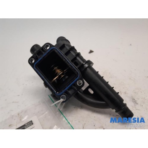 Citroen - C3 - Thermostat housing