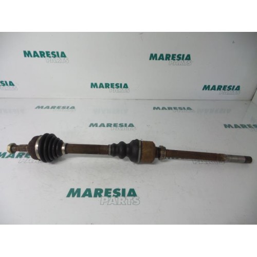 Peugeot - Partner - Front drive shaft, right