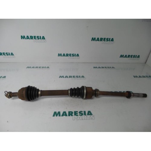 Peugeot - Partner - Front drive shaft, right