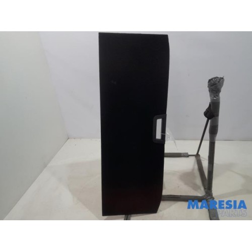 Renault - Kadjar - Floor panel load area