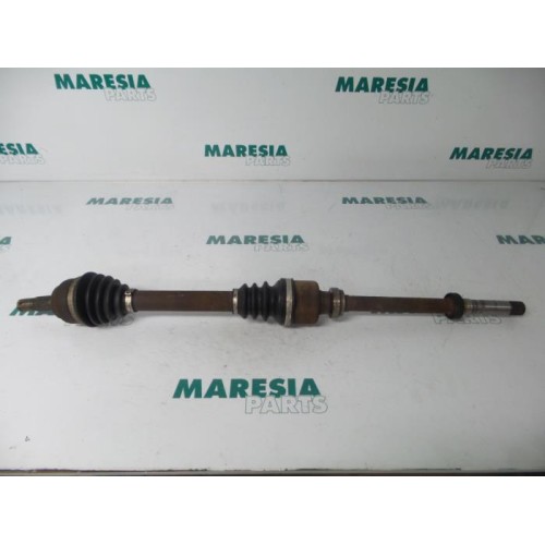 Peugeot - Partner - Front drive shaft, right