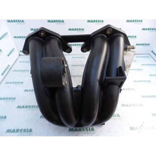 Peugeot - 306 - Intake manifold