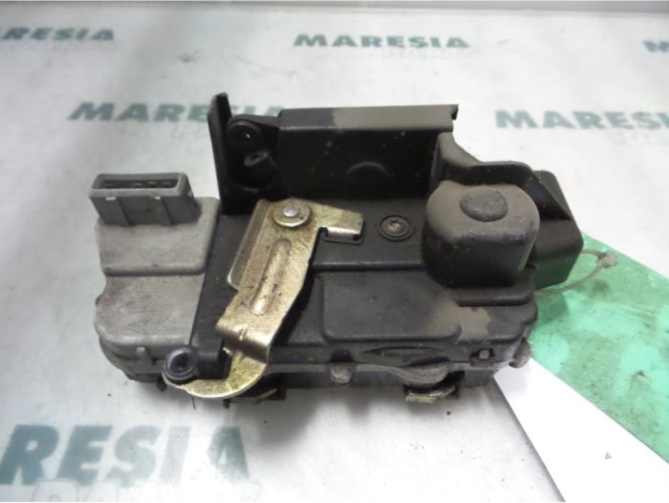 Peugeot - 406 - Rear door mechanism 4-door, right