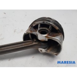 Peugeot - 208 - Connecting rod
