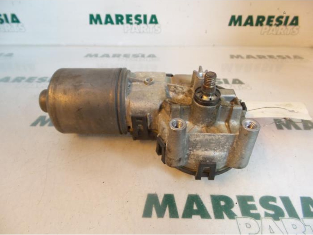 Citroen - C5 - Front wiper motor