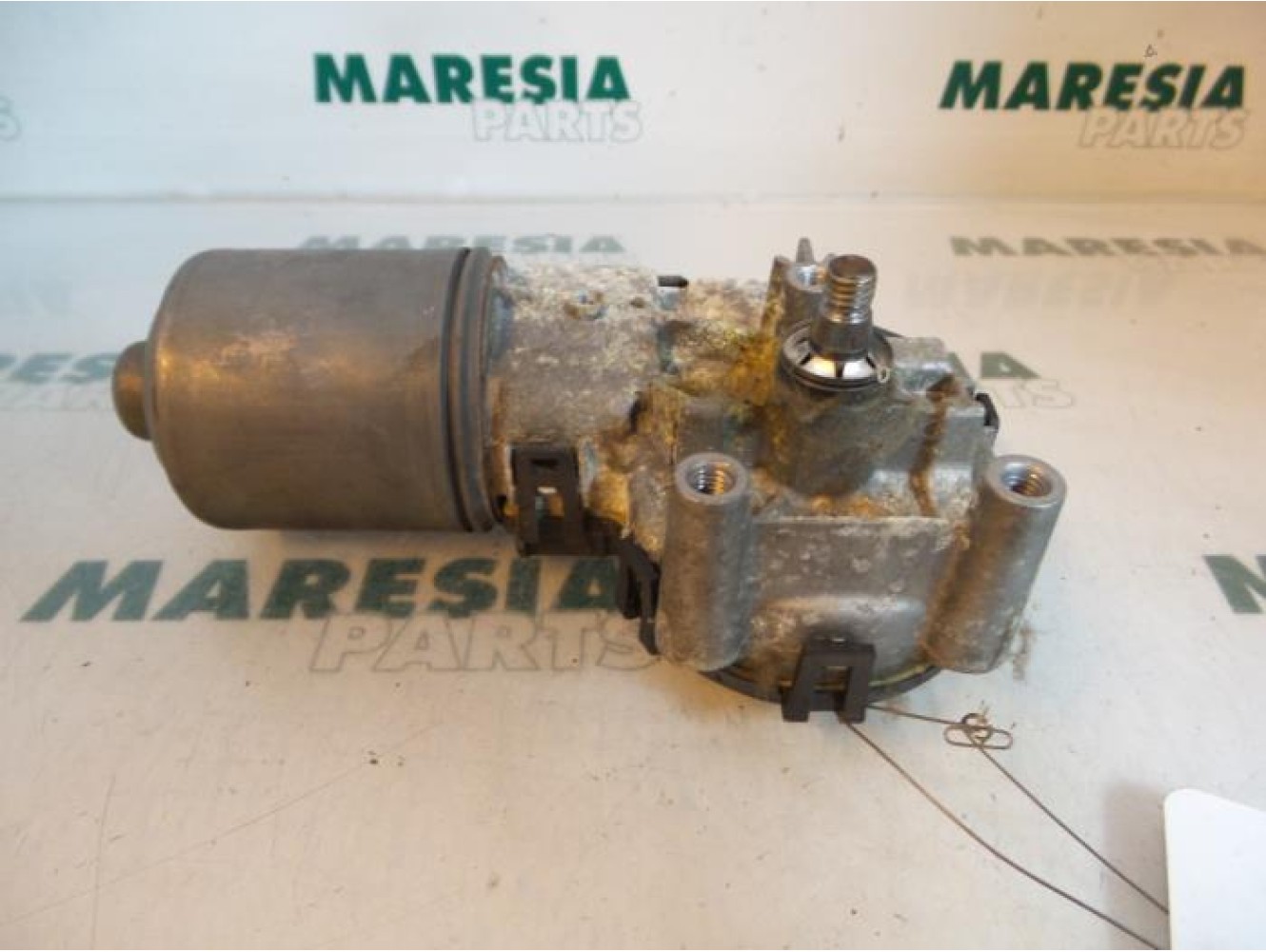 Citroen - C5 - Front wiper motor