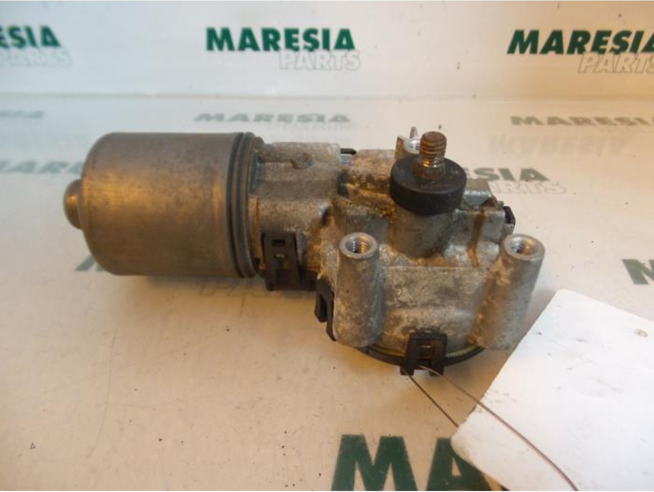 Citroen - C5 - Front wiper motor