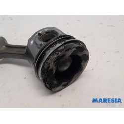 Citroen - C3 - Connecting rod