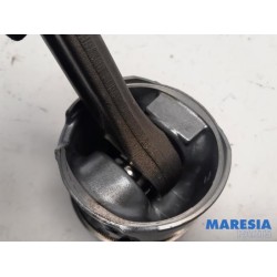Citroen - C3 - Connecting rod