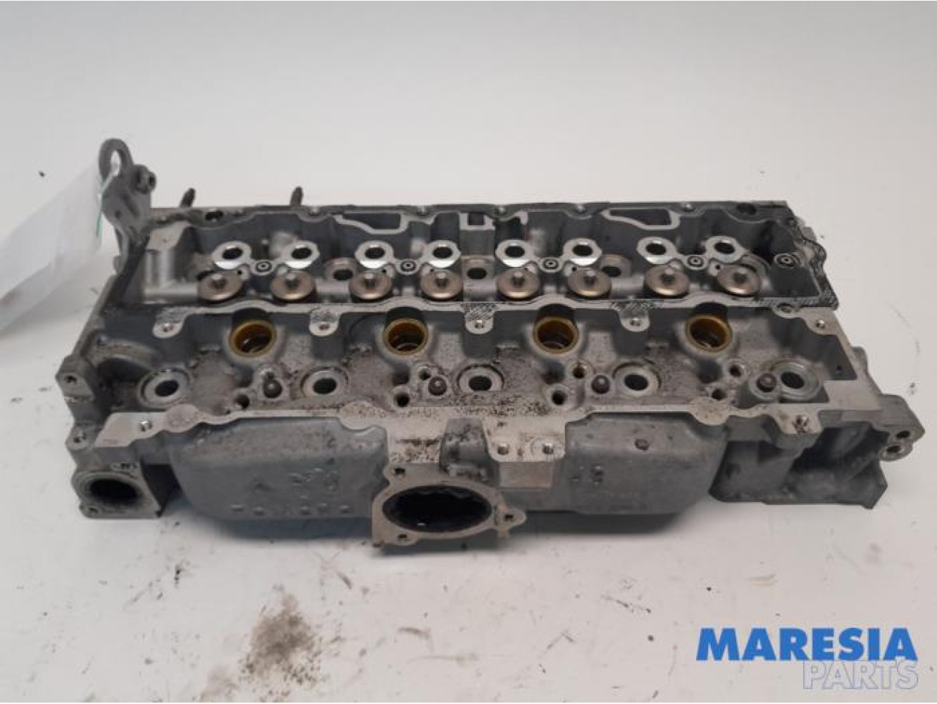 Citroen - C3 - Cylinder head