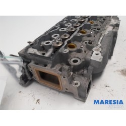 Citroen - C3 - Cylinder head