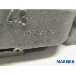 Citroen - C3 - Cylinder head