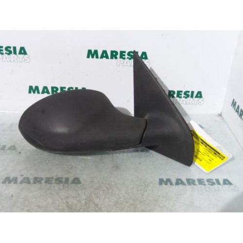 Lancia - Y(Psilon) - Wing mirror, right