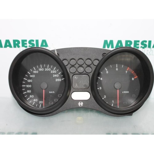 Alfa Romeo - GTV - Instrument de bord