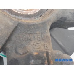 Fiat - 500 - Knuckle, front right
