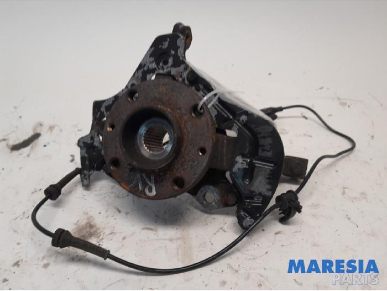 Fiat - 500 - Knuckle, front right