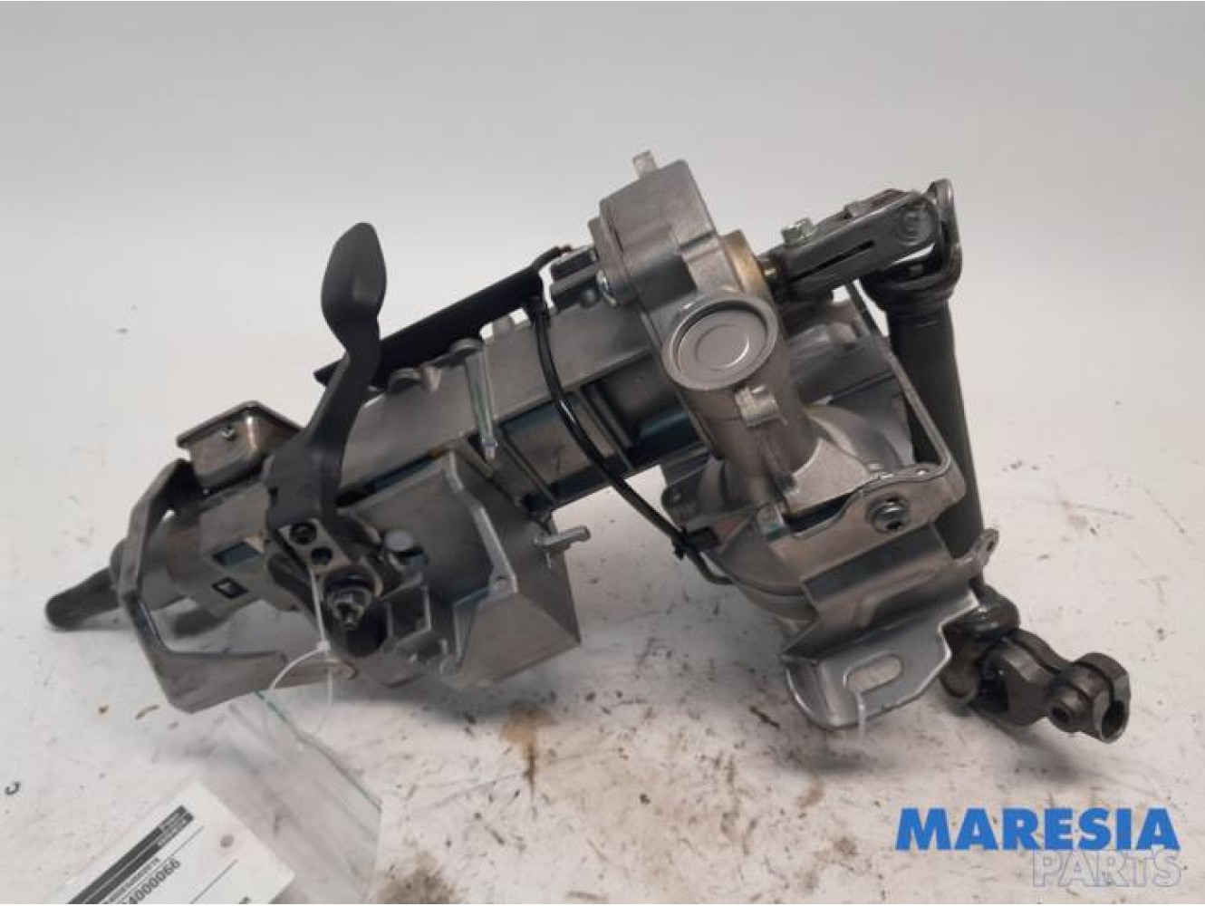 Renault - Clio - Steering column housing