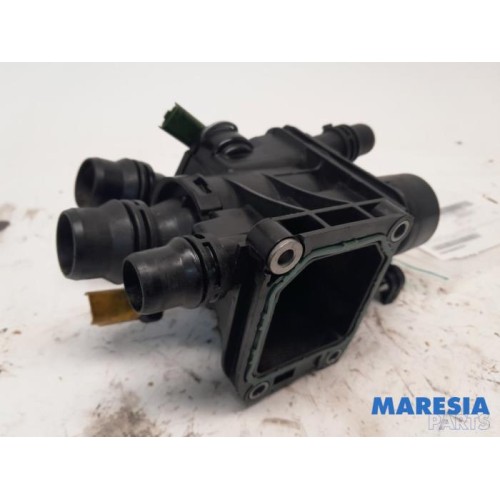 Citroen - C3 - Thermostat housing