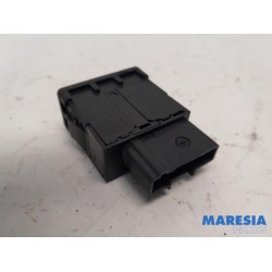 Citroen - C1 - AIH headlight switch