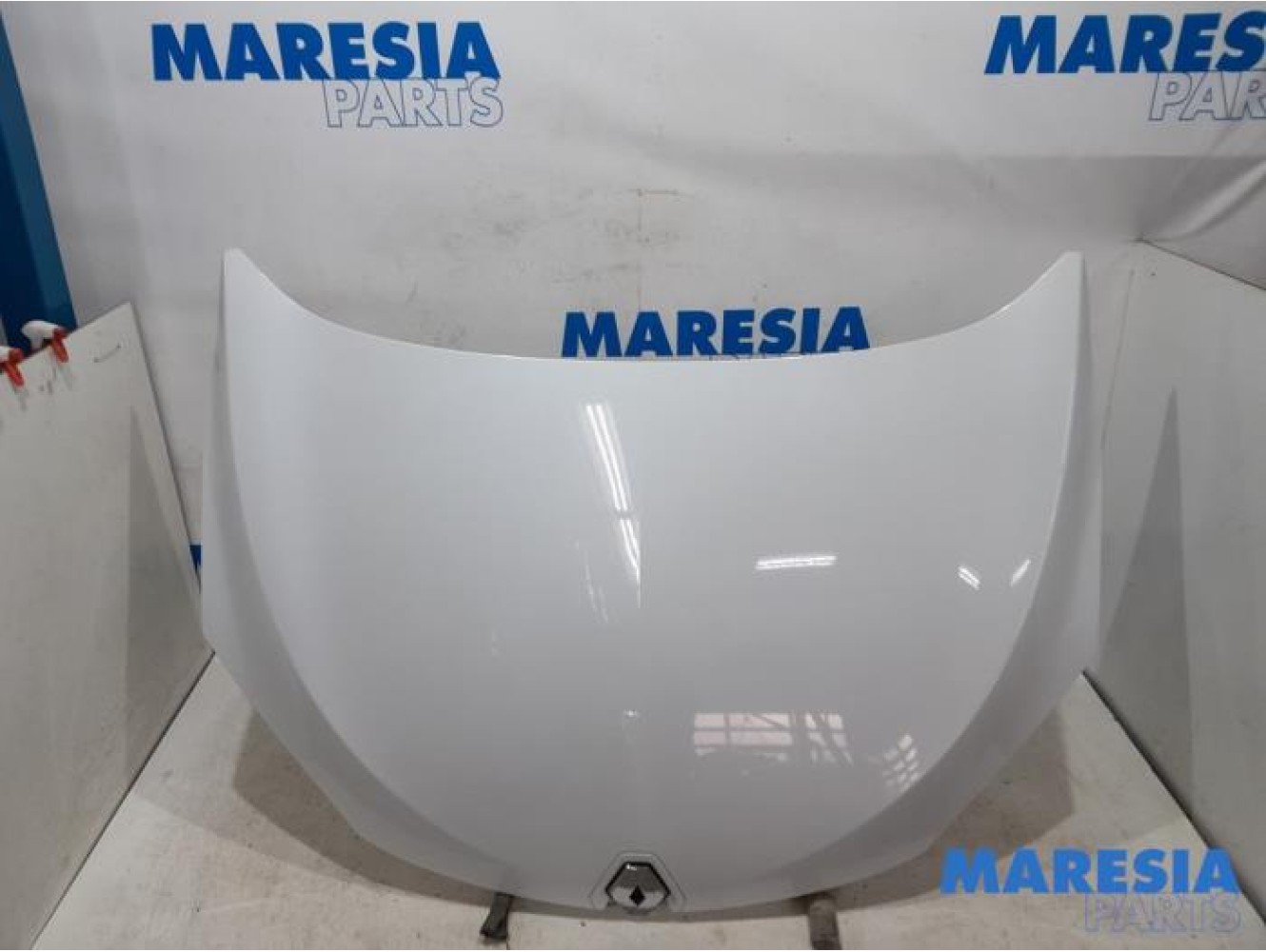 Renault - Megane - Motorhaube