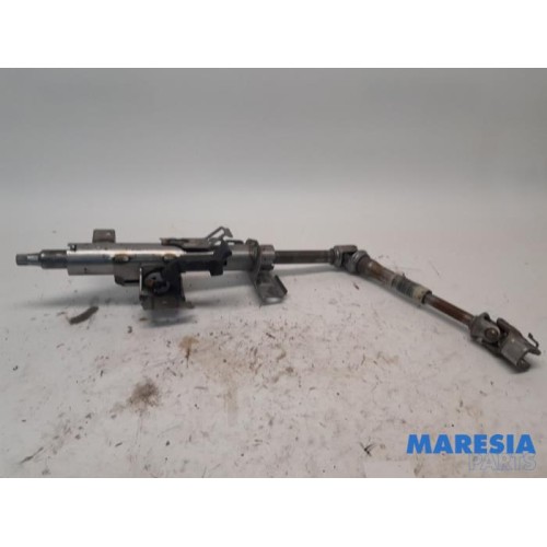 Peugeot - 308 - Steering column housing