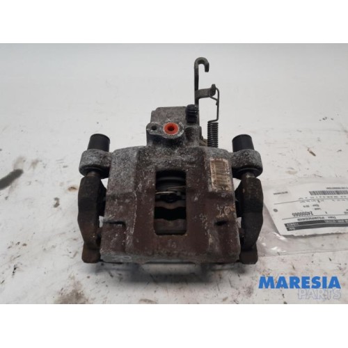 Peugeot - 308 - Rear brake calliper, right