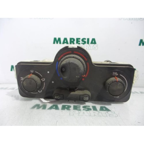 Renault - Modus - Heater control panel